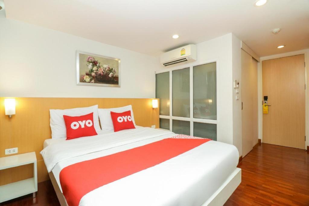Oyo 225 Premier Place Hotel 2*