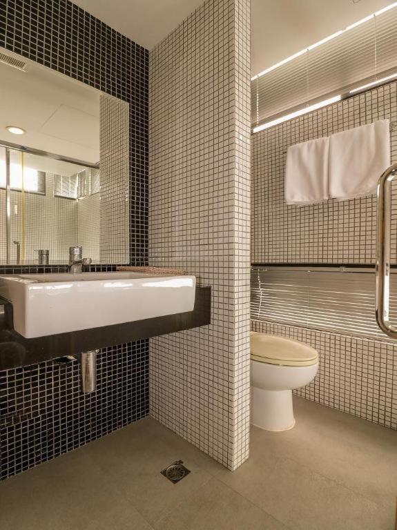 Oyo 225 Premier Place Hotel Bangkok