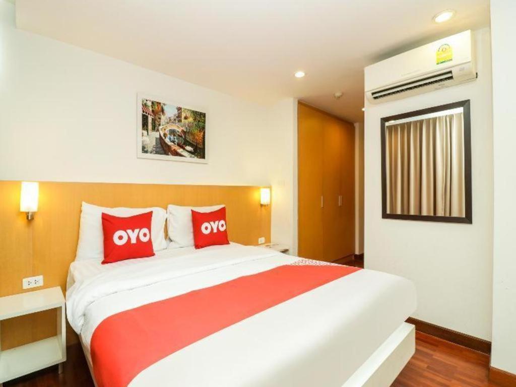 Oyo 225 Premier Place Hotel 2*