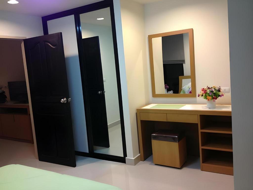 Hotel Ipremium Sukhumvit 81 Hotel 3*