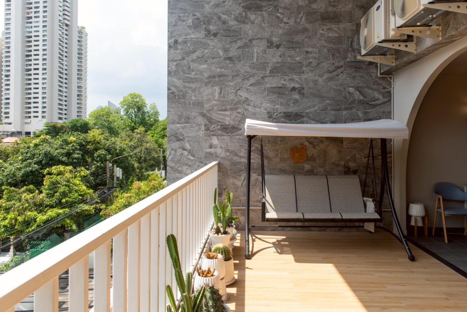 Hotel Shizuka House