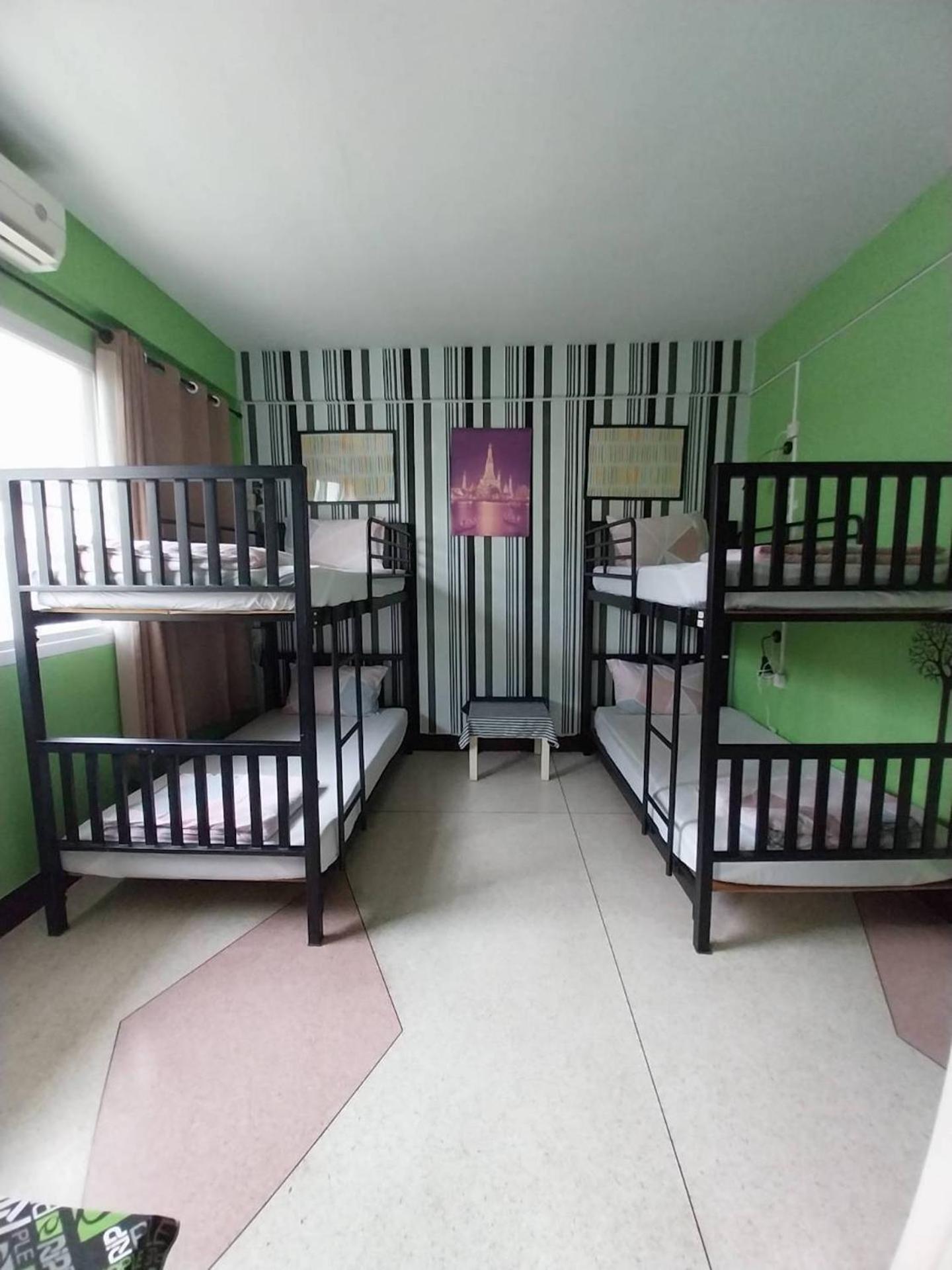 Baan Nampetch Hostel Bangkok