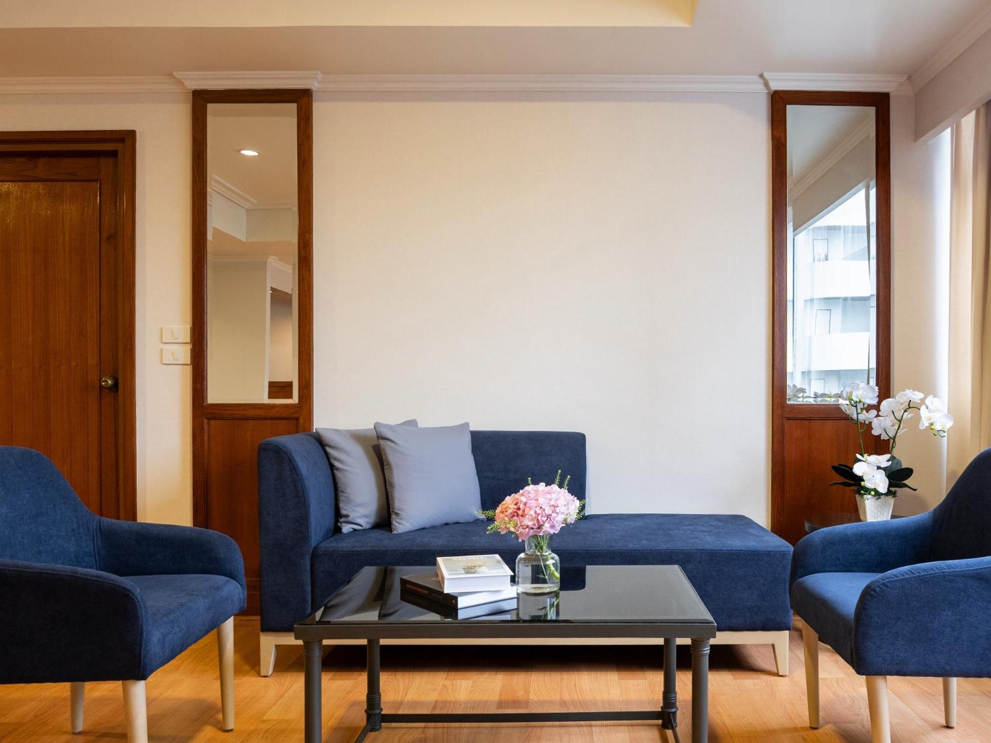 Rembrandt Residences 4*