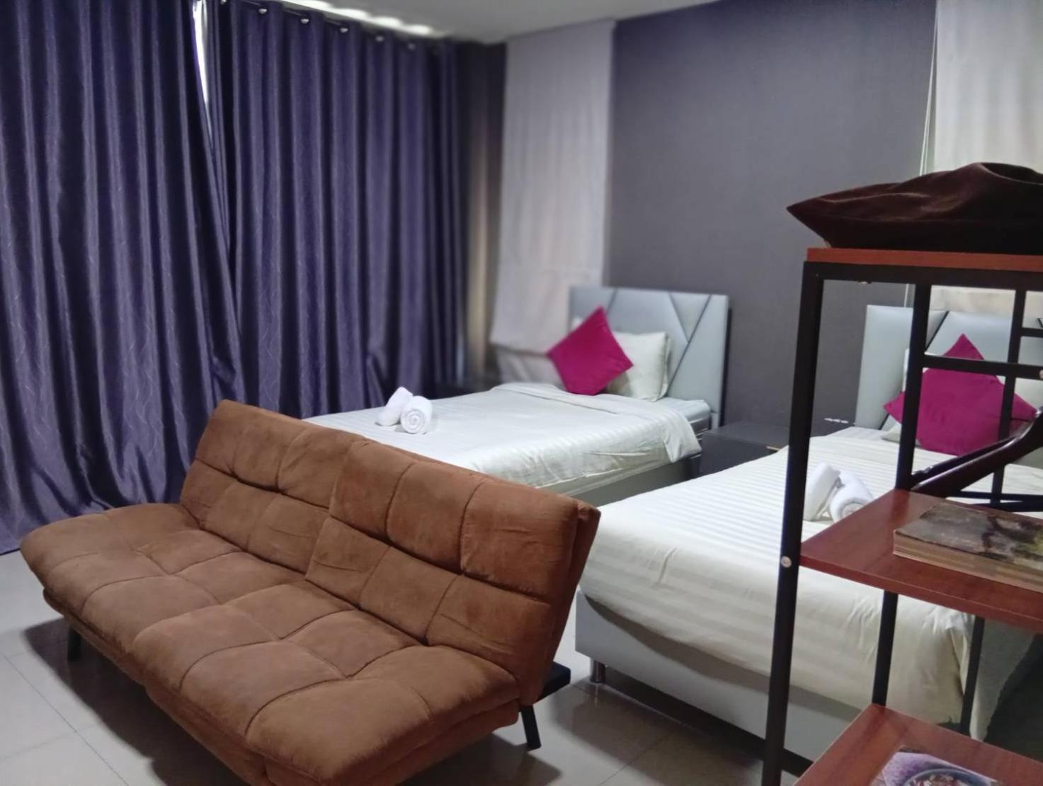 Khokeng Guest house