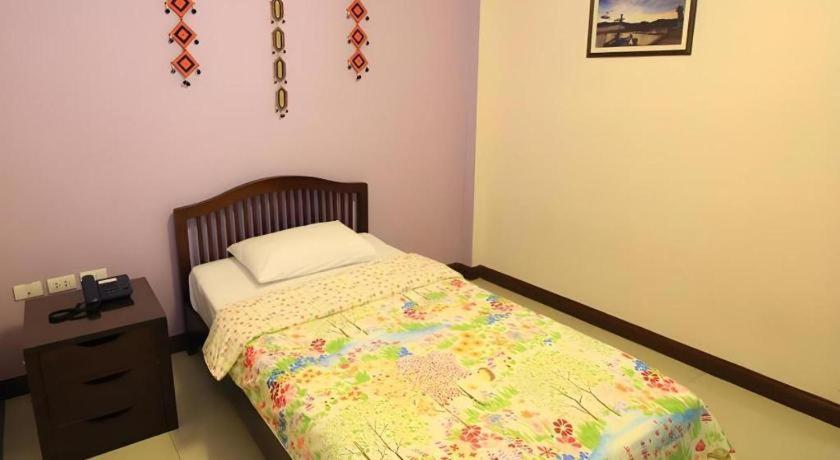 Sunflower Place 3* Bangkok