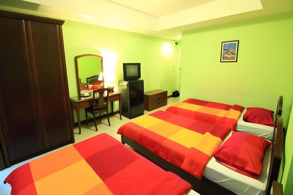 Hotel Sunflower Place