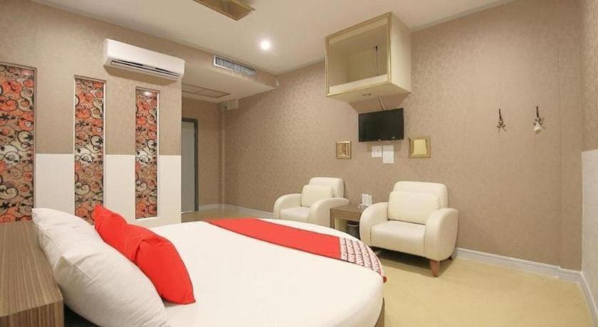 Oyo 1002 Pinklao Bangkok