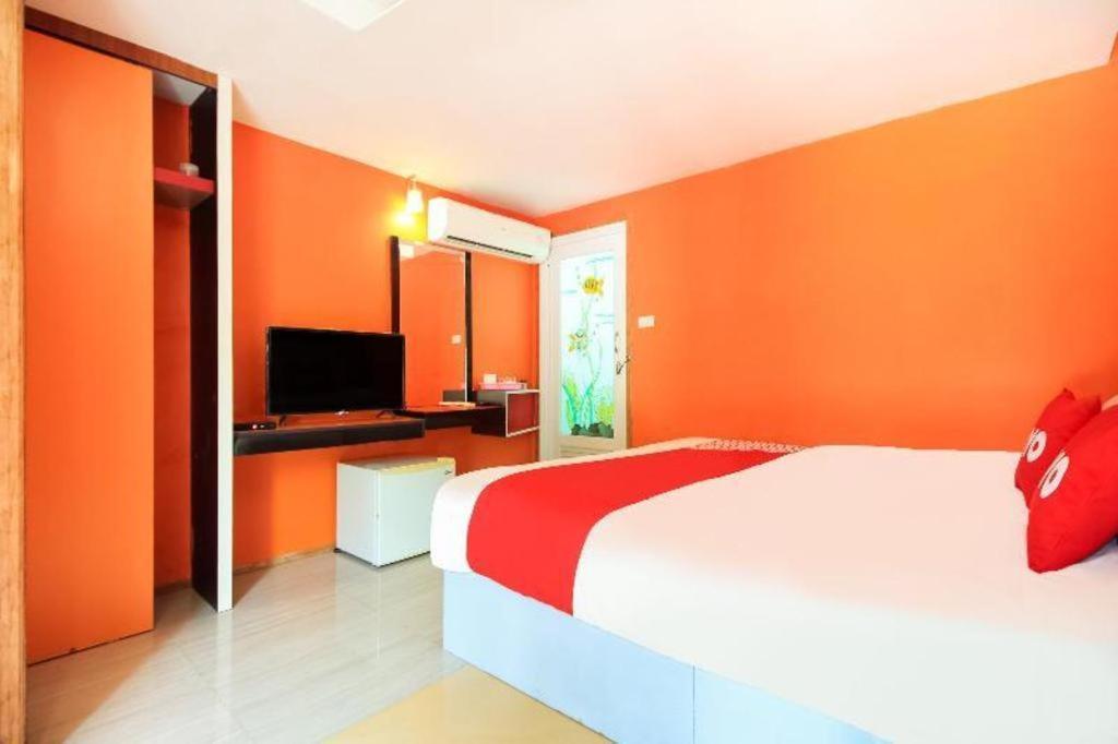 Resort Oyo 271 The Romklao Bangkok