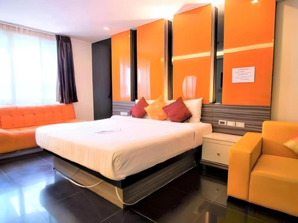 Heaven@4 Hotel