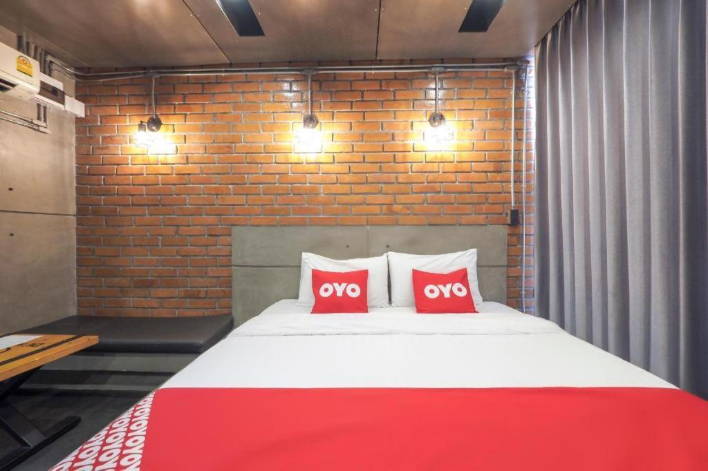 Oyo 75368 Demadre Hotel Bangkok