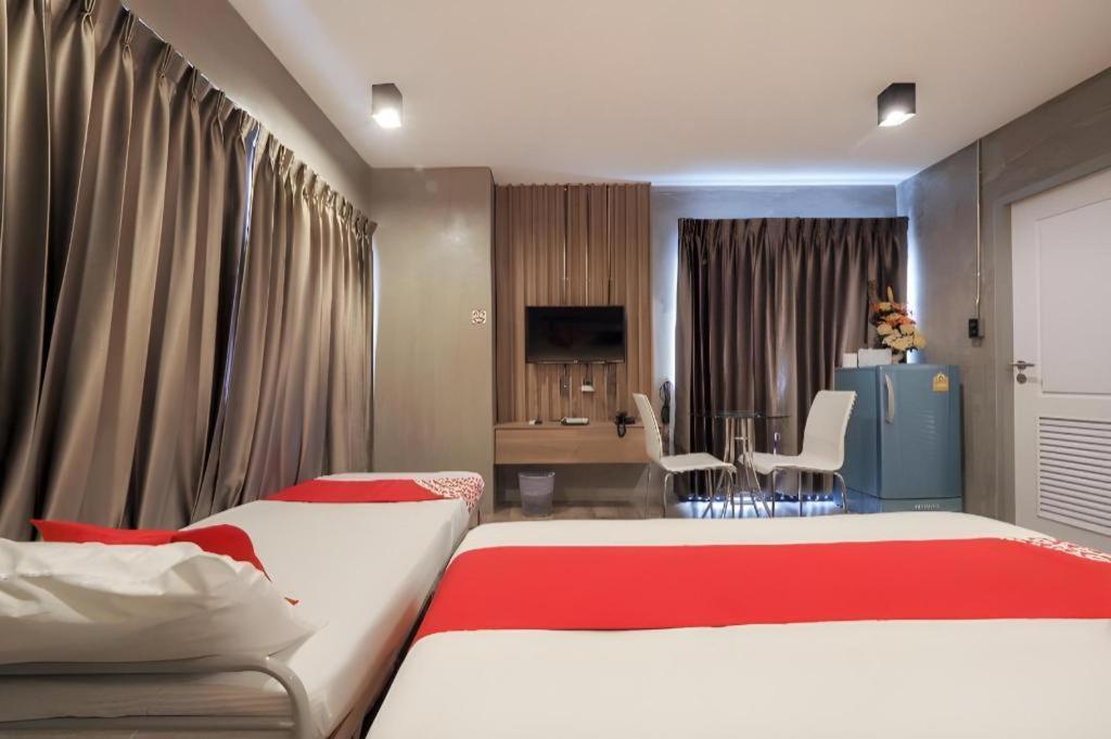 Hotel Oyo 75368 Demadre 3*