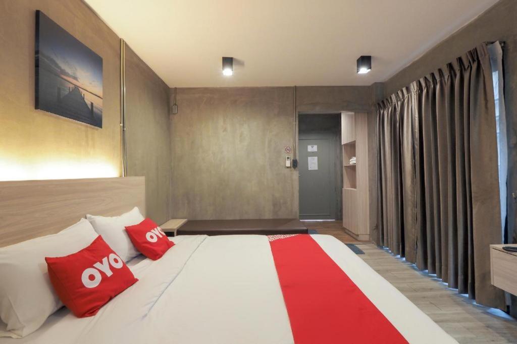 Hotel Oyo 75368 Demadre 3*