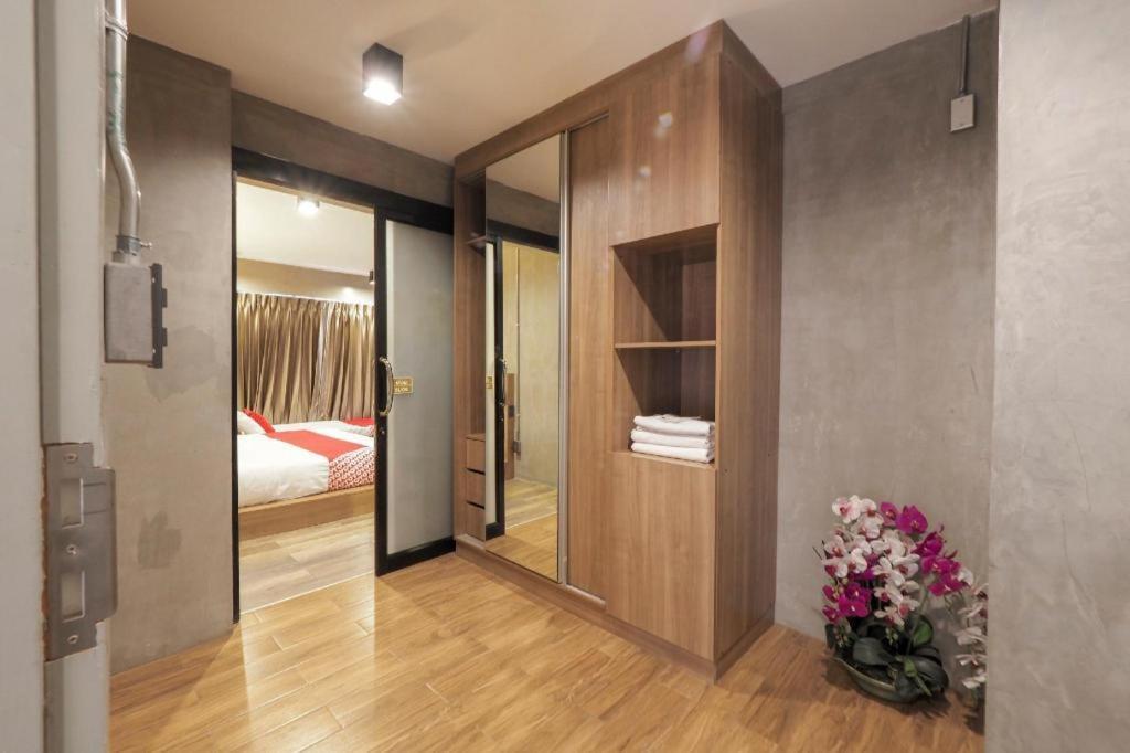 Oyo 75368 Demadre Hotel