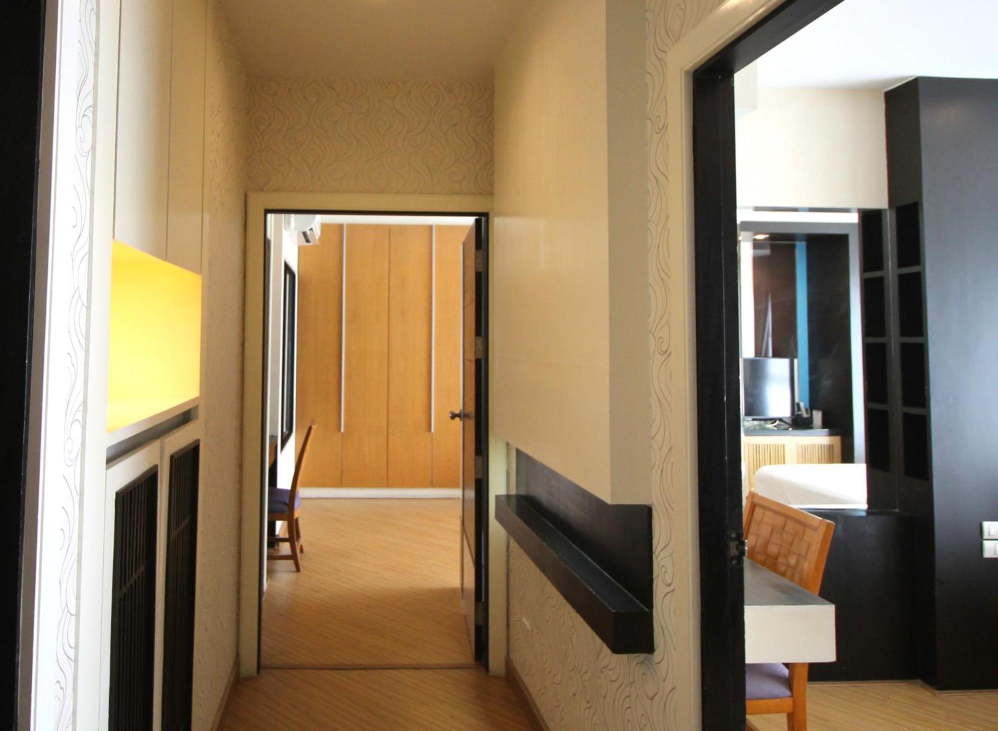 Aparthotel The Sunreno Sha
