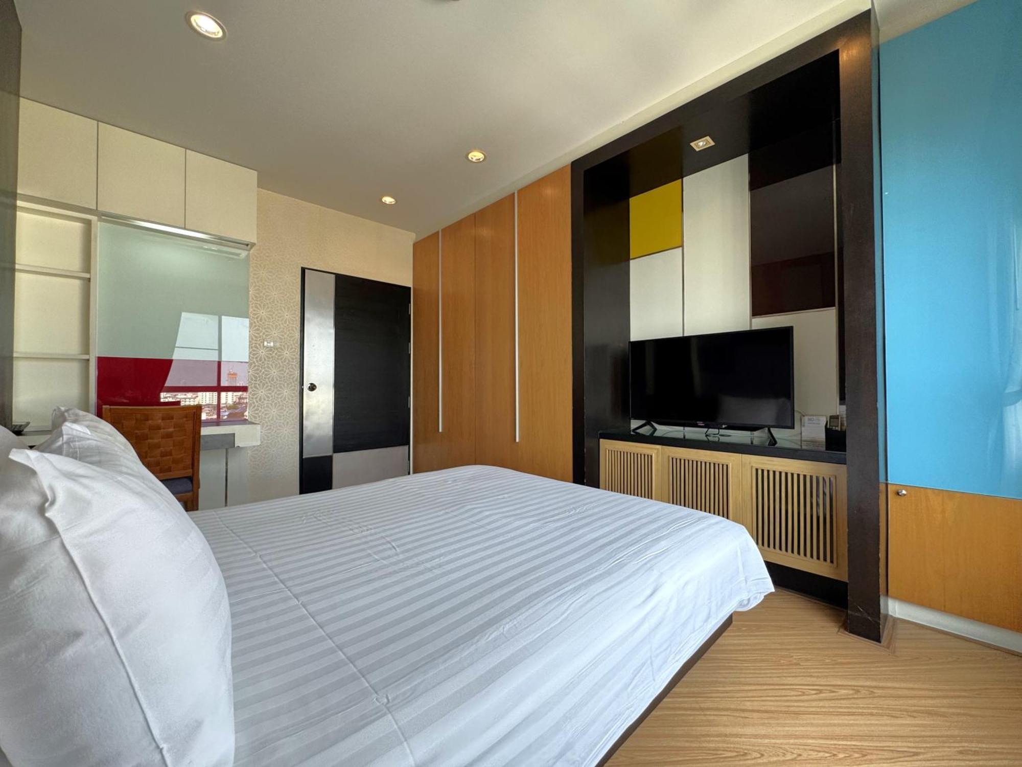Aparthotel The Sunreno Sha Bangkok