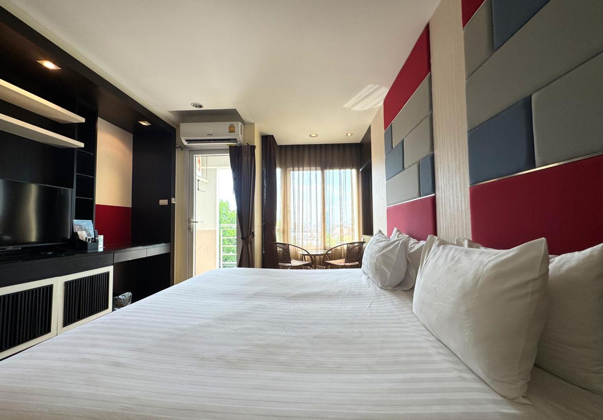 The Sunreno Sha 3*