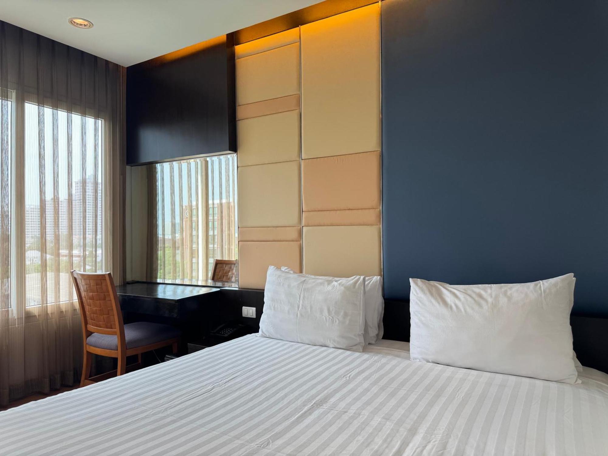 The Sunreno Sha 3*