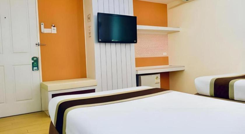 The Konnect Hotel