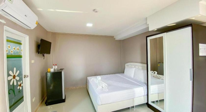 Delighted Hotel 3*