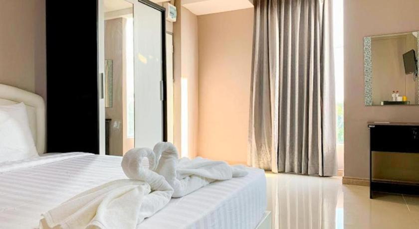 Delighted Hotel