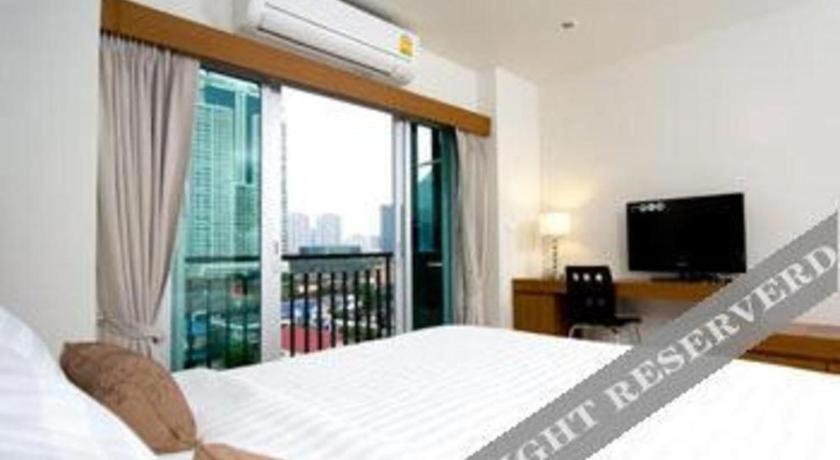 Pannapat Place Hotel 3*