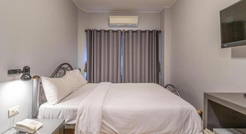 Intown Hotel 3*
