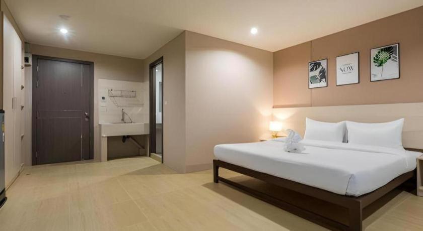 Hotel The Queen Palace 4*