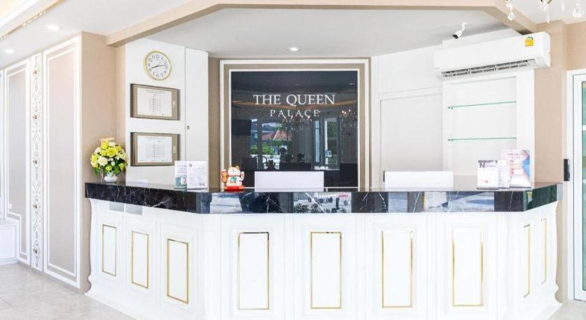 The Queen Palace 4* Bangkok