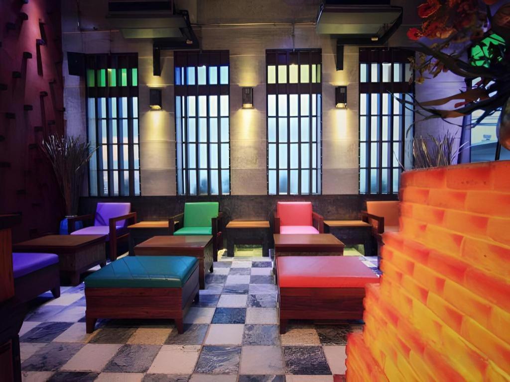 Pak Ping Ing Tang Boutique Bangkok