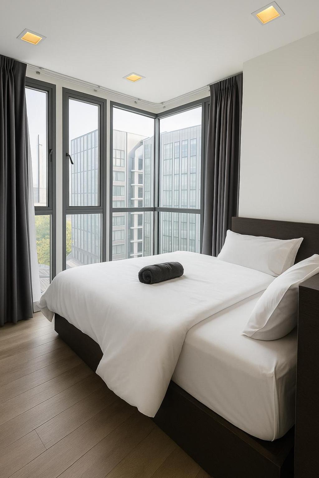 The Monti Luxury 2Br Condo Apartment Bangkok