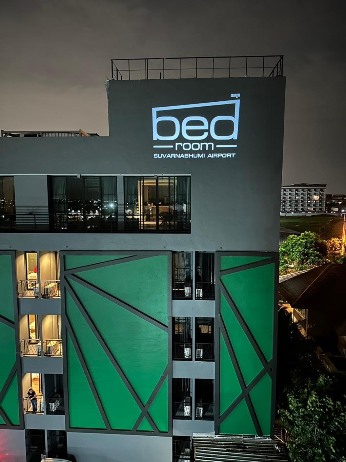 Bed-room At Suvarnabhumi Airport - Newly Renovated Bangkok