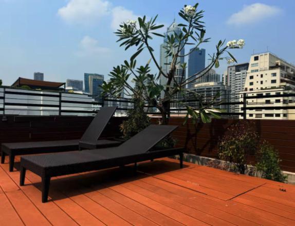 The Cosmos Suites Huge 1Br Condo - Nana Bangkok Apartment Bangkok