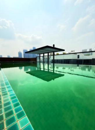 Apartment The Cosmos Suites Huge 1Br Condo - Nana Bangkok Bangkok