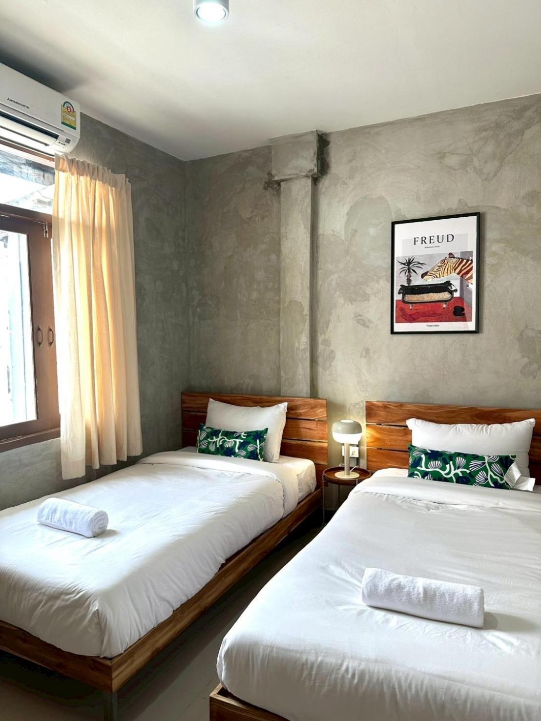 Siam Breeze By Spi Inn *