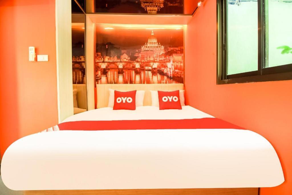 Resort Oyo 271 The Romklao Bangkok