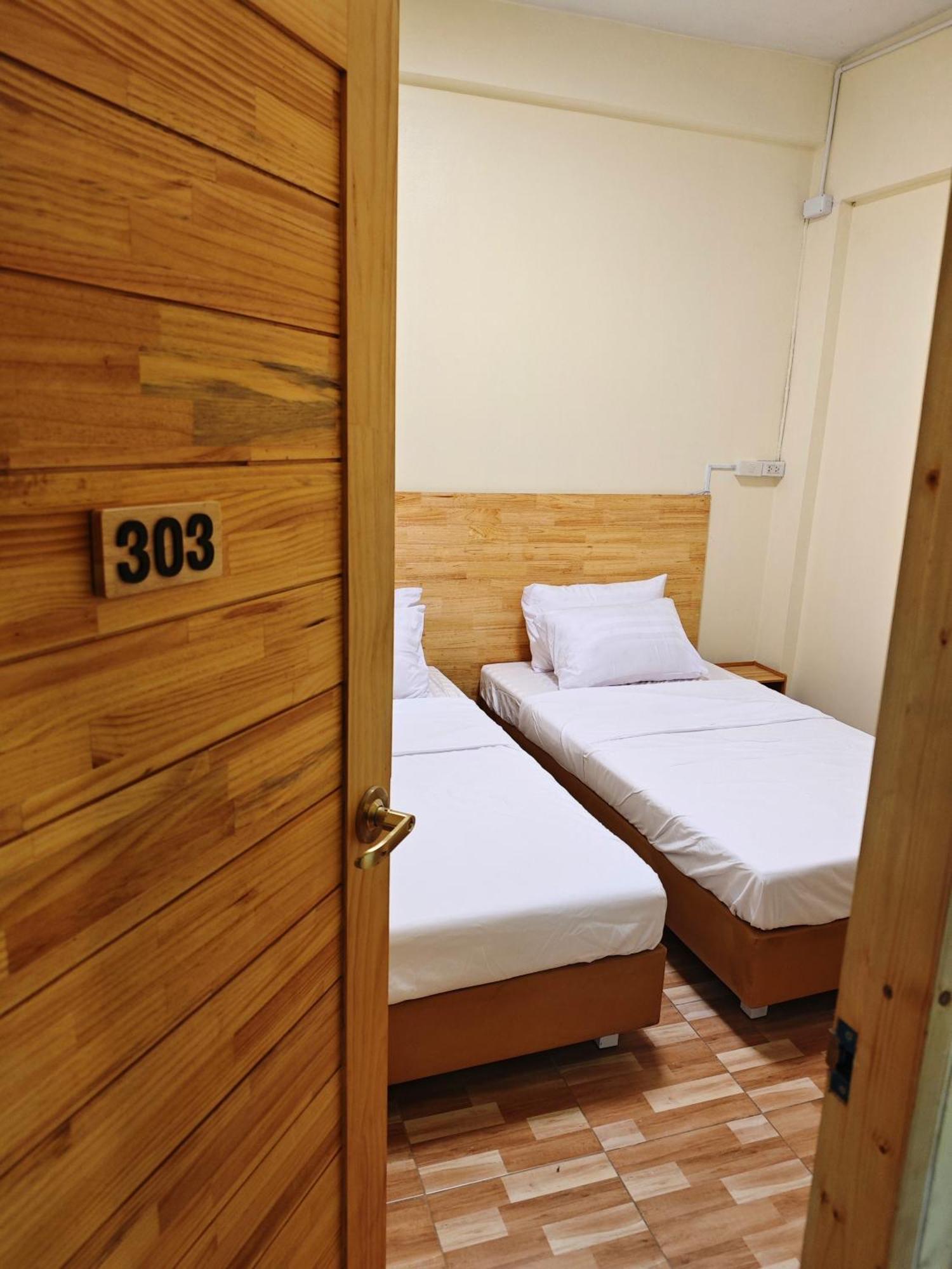 Latitude 13 & Breakfast Hotel Bangkok