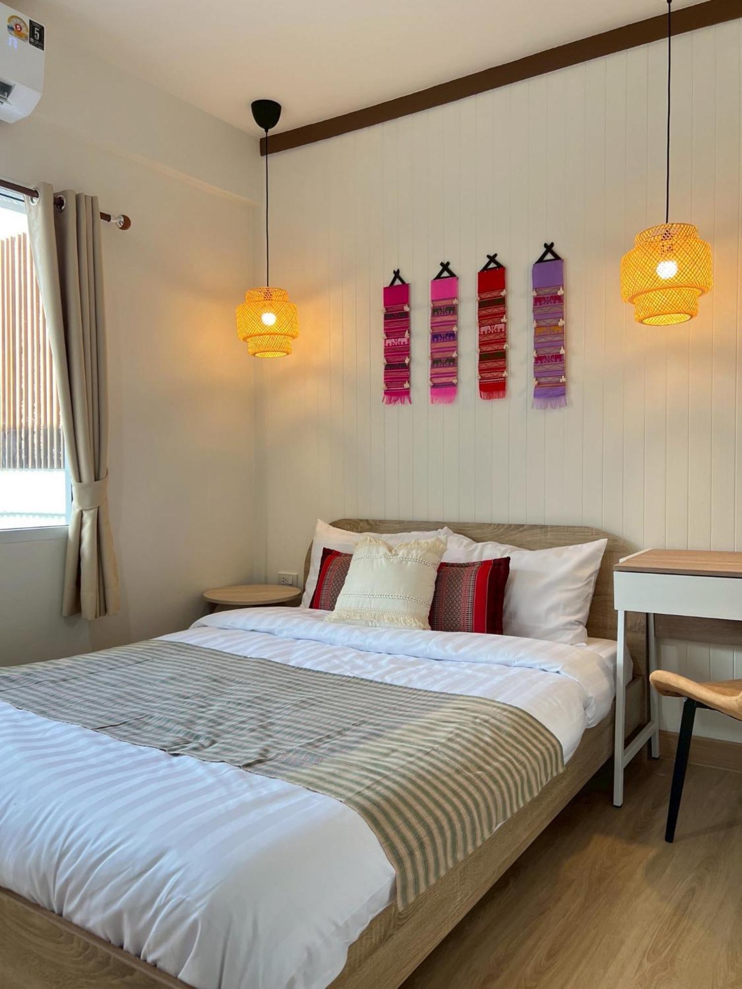 Ease At Sathorn And Coworking Space *