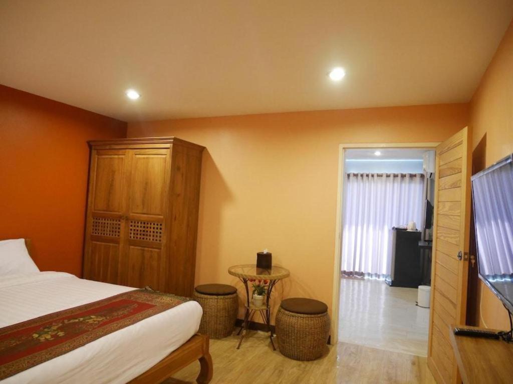 Phaphoom Boutique Hotel