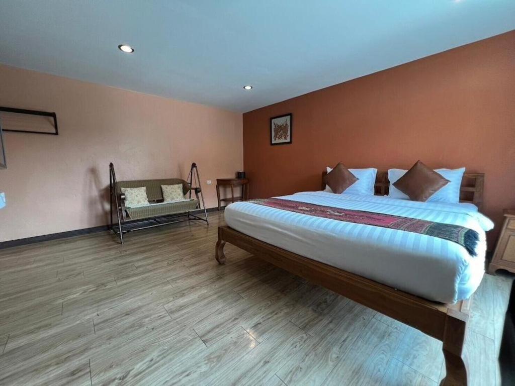 Phaphoom Boutique Hotel 3*