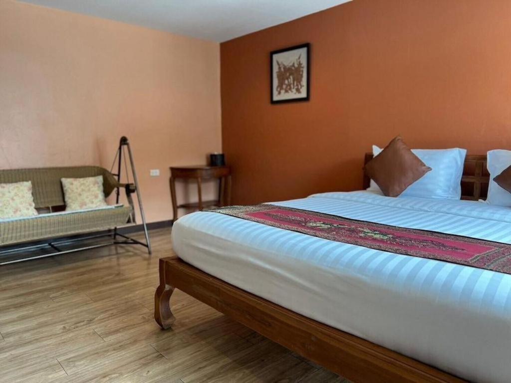 Phaphoom Boutique Hotel Bangkok