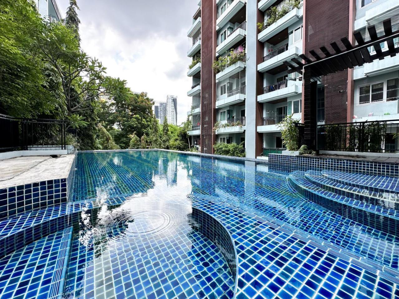 Apartment Modern Cityscape1br - Ultra Fast Wifi - Bts On Nut