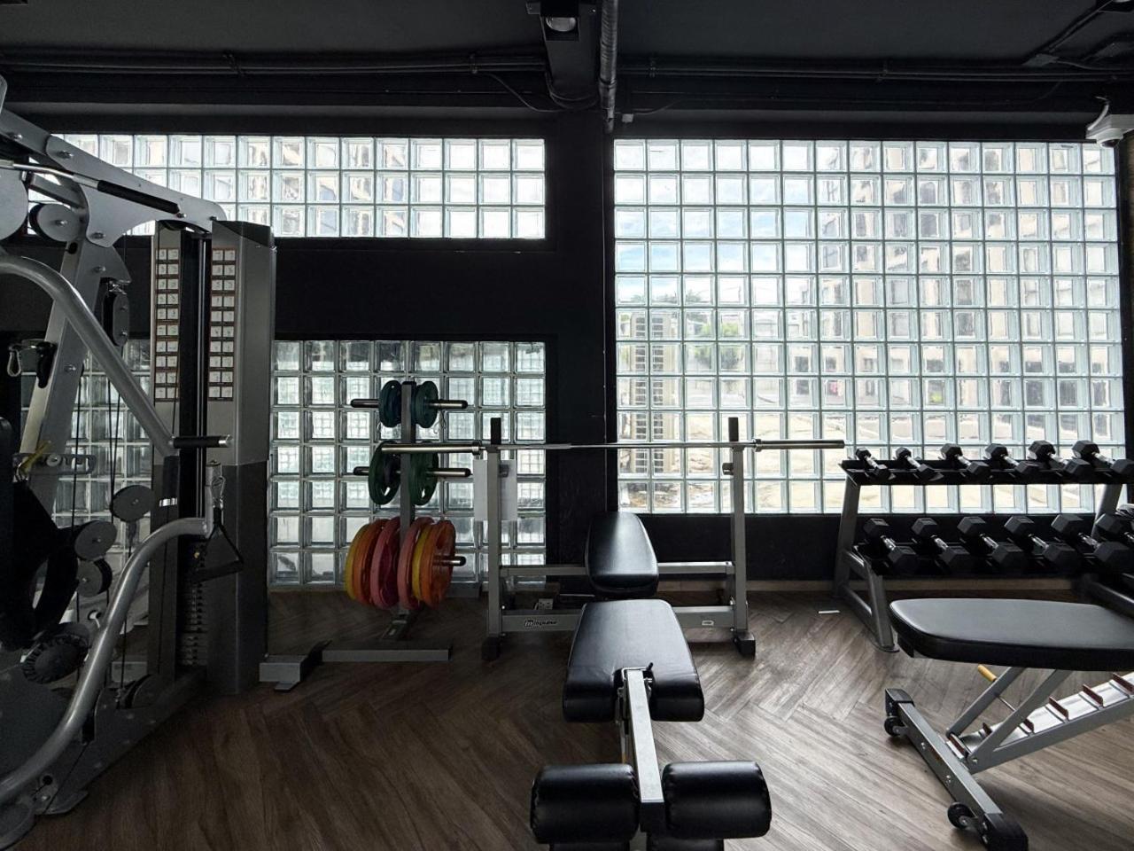 Serene Tropical 1br - Ultra Fast Wifi - Sathorn Bangkok