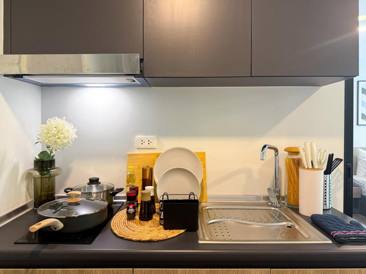 Appartement Serene Tropical 1br - Ultra Fast Wifi - Sathorn