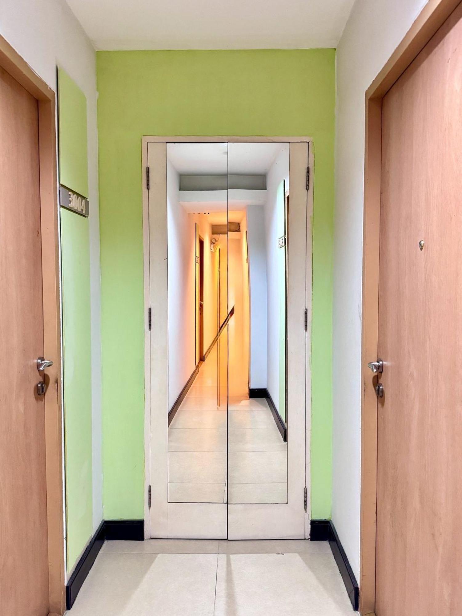 Nantra De Comfort Hotel