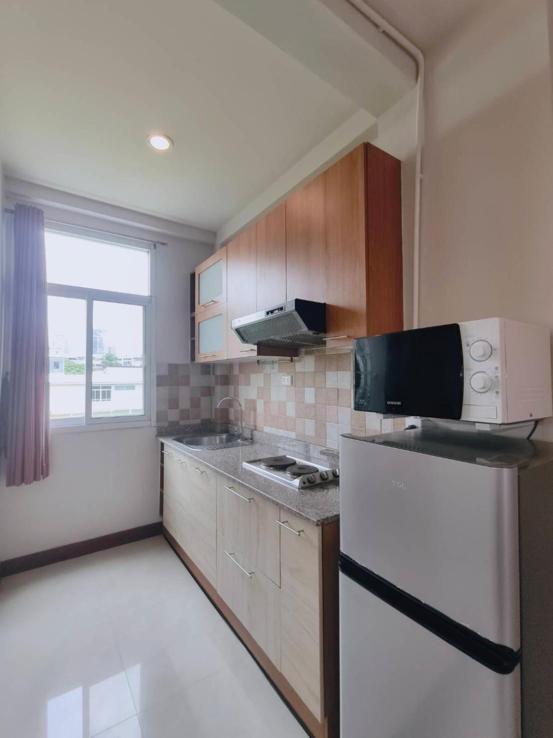 Appartement Cloud No 4 N Quiet Heart Bkk With A Balcony