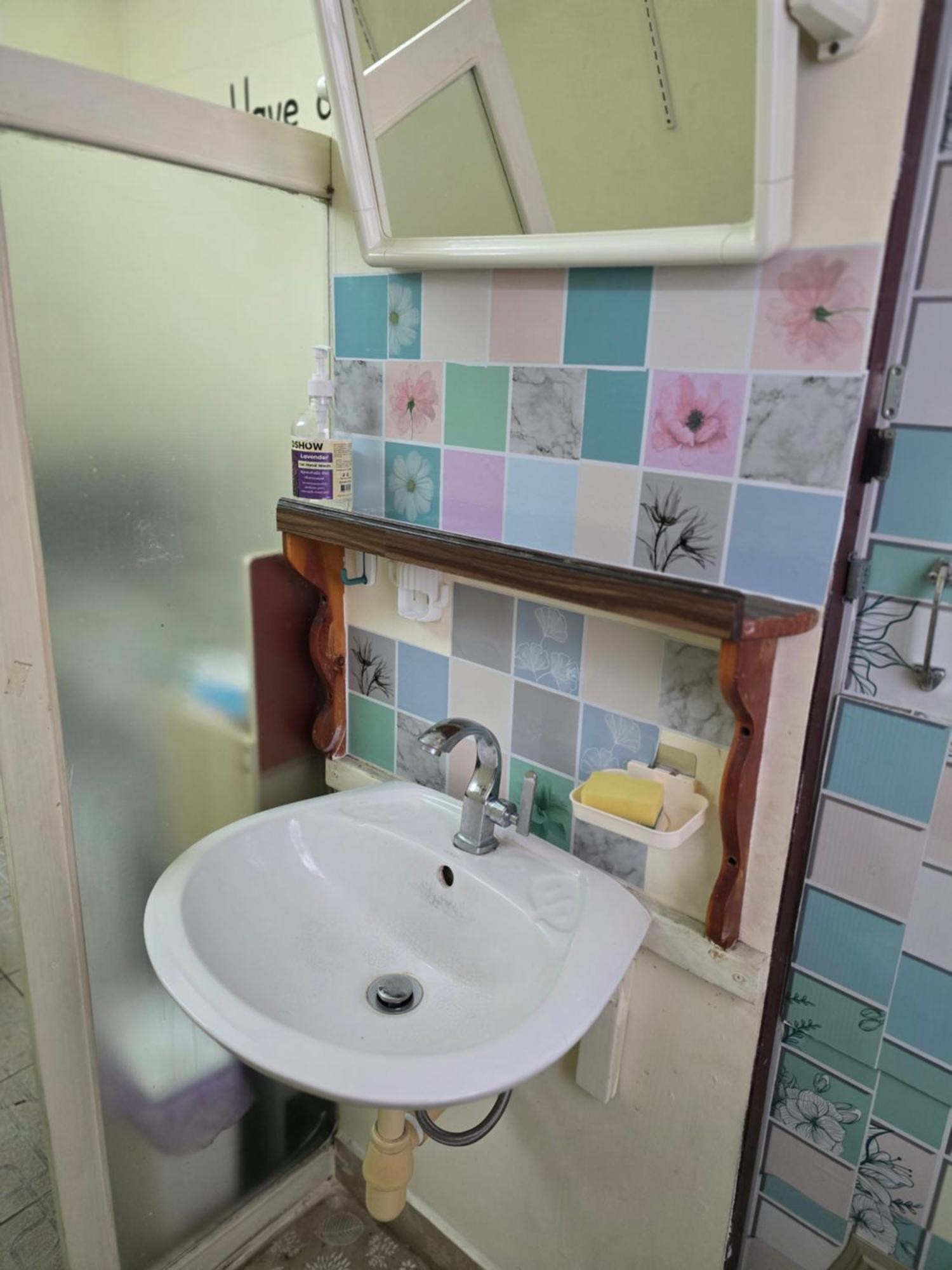 J Place 204 With Free Wifi, Near Skytrain Appartement Bangkok