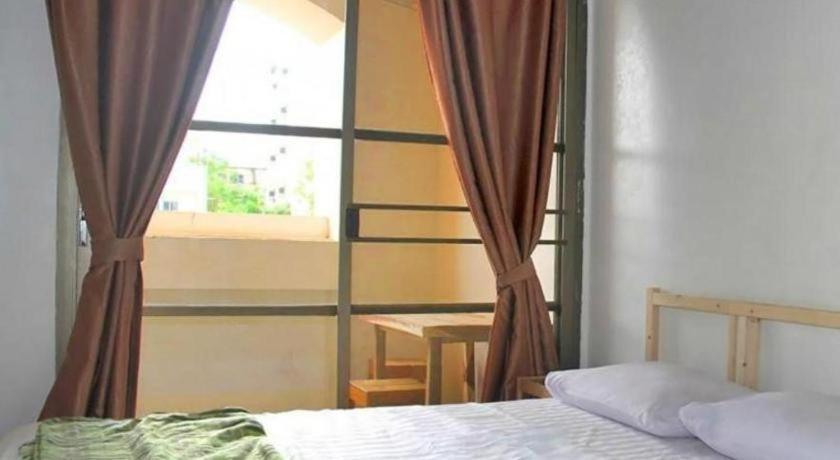 The Twins Hostel Bangkok