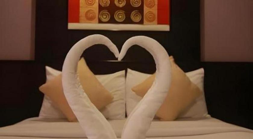 Hotel Grand Pinnacle