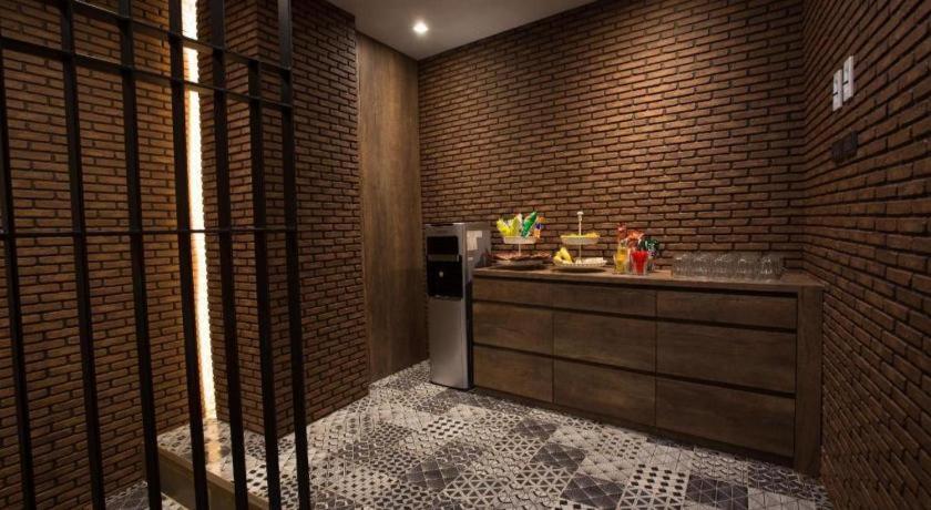Hotel The House Pratunam 3*