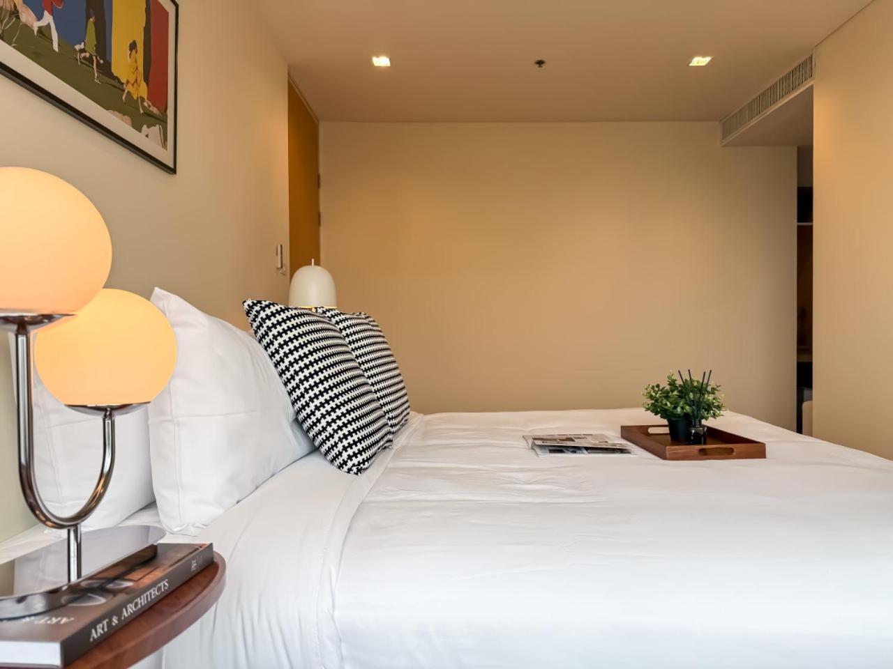 Spacious High Rise 2br - Ultra Fast Wifi - Phrom Phong * Bangkok